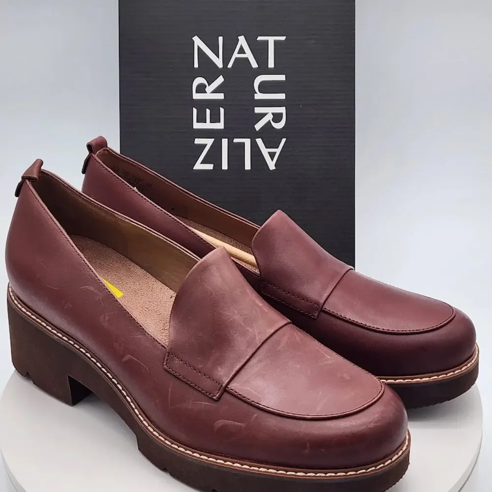 NEW Naturalizer Darry Cabernet Leather Lug Sole Loafers Women's Size 12M Comfort